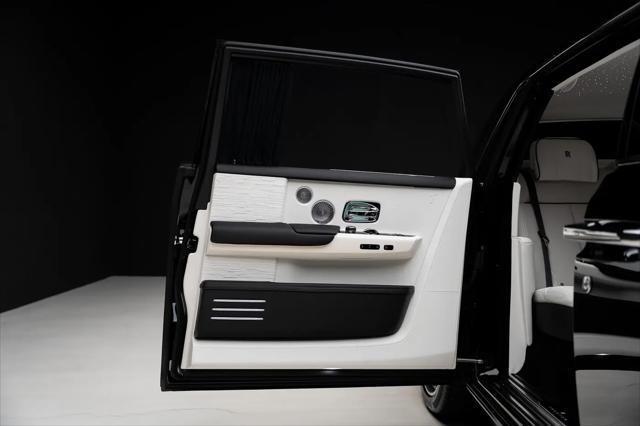 2024 Rolls-Royce Phantom Standard