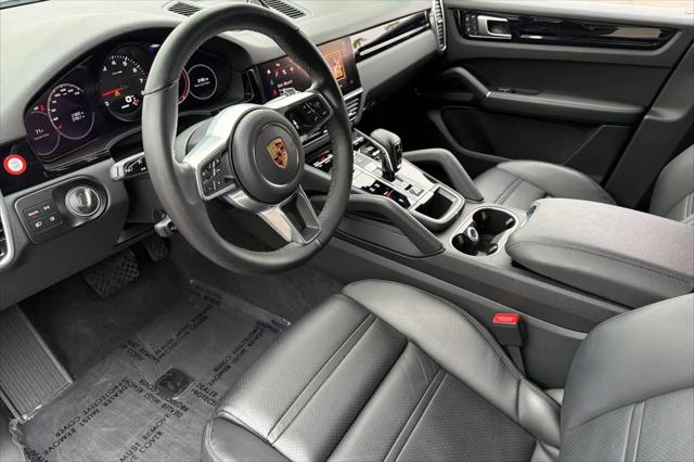 2023 Porsche Cayenne Platinum Edition