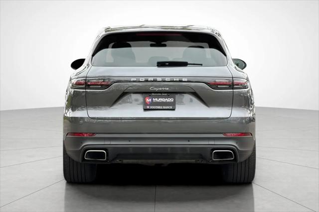 2023 Porsche Cayenne Platinum Edition