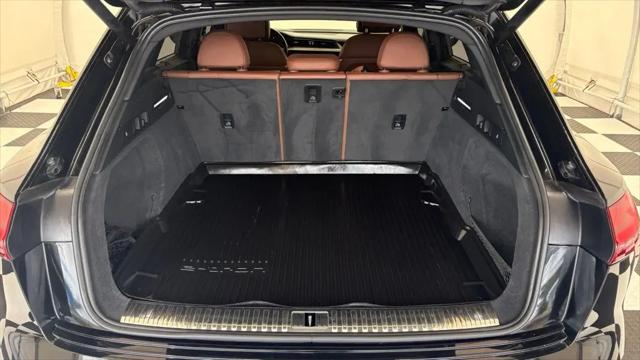 2019 Audi e-tron Premium Plus