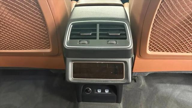 2019 Audi e-tron Premium Plus