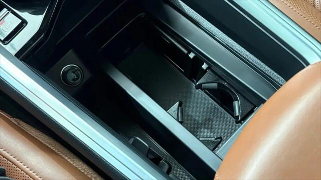 2019 Audi e-tron Premium Plus