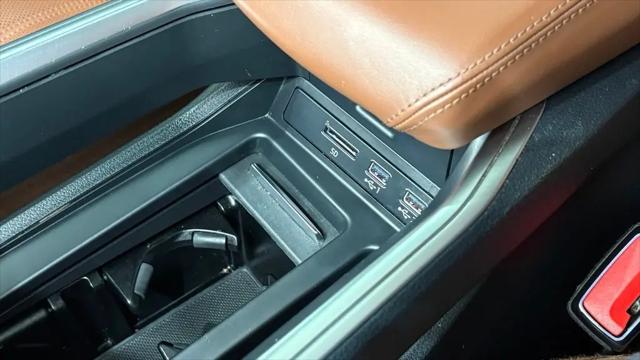2019 Audi e-tron Premium Plus