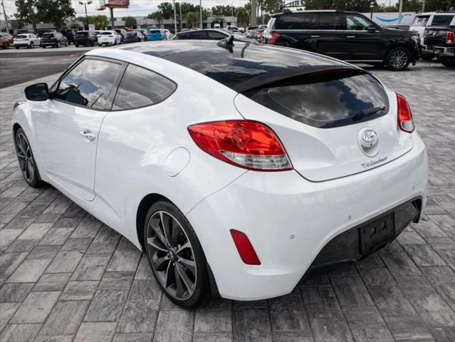 2013 Hyundai Veloster Base w/Gray