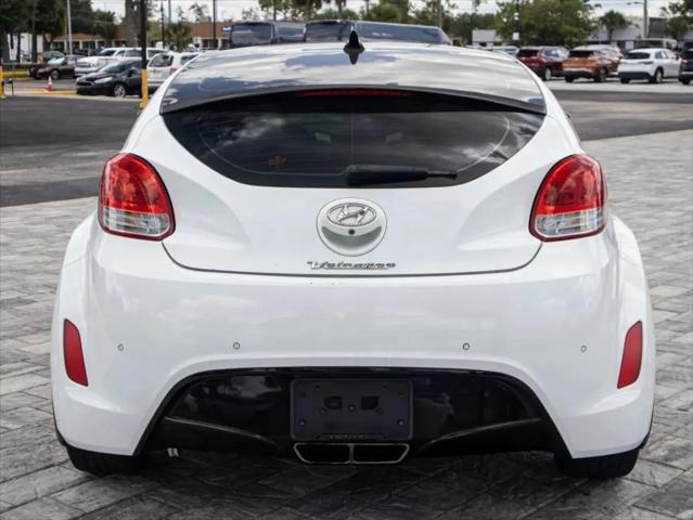 2013 Hyundai Veloster Base w/Gray