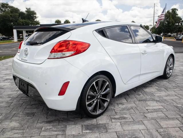 2013 Hyundai Veloster Base w/Gray
