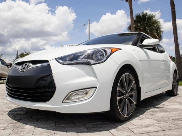 2013 Hyundai Veloster Base w/Gray