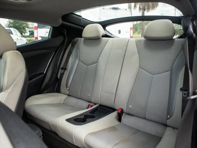 2013 Hyundai Veloster Base w/Gray