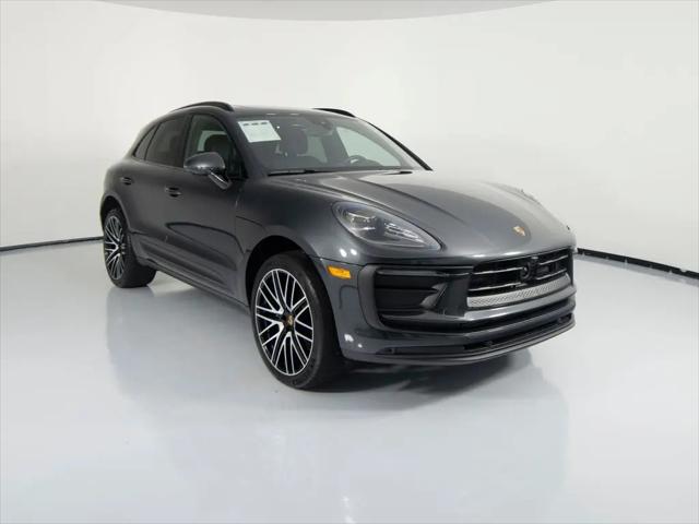 2026 Porsche Macan Macan