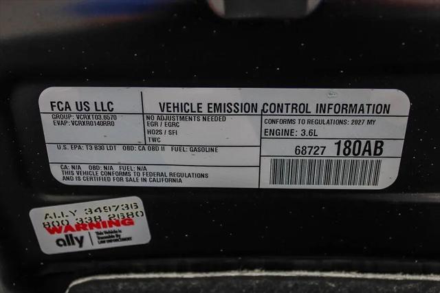 2027 Chrysler Pacifica Select