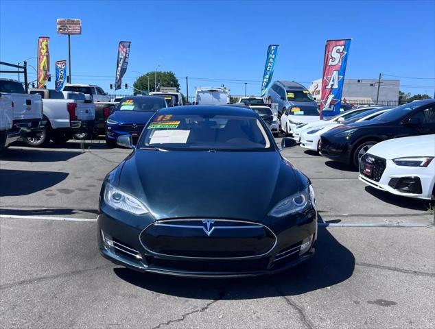 2013 Tesla Model S Standard