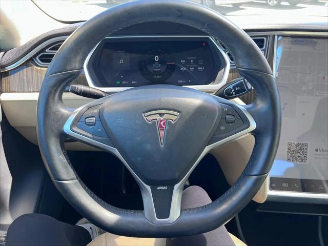 2013 Tesla Model S Standard