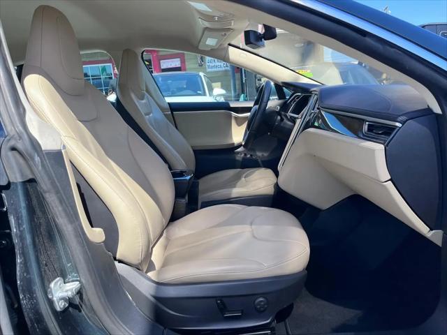 2013 Tesla Model S Standard