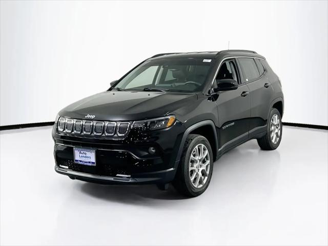 2022 Jeep Compass Latitude Lux 4x4 for sale in Voorhees, NJ