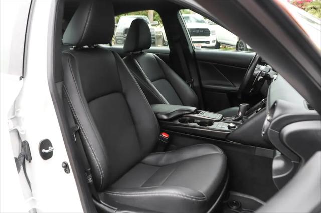 2024 Lexus IS 300 F SPORT Design