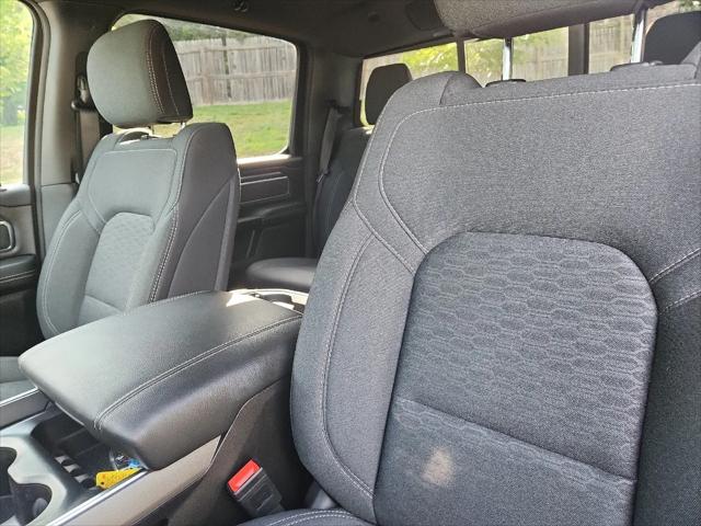 2025 Ram 1500 Big Horn Crew Cab 4x4 5'7" Box