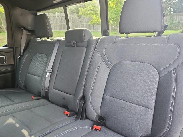 2025 Ram 1500 Big Horn Crew Cab 4x4 5'7" Box