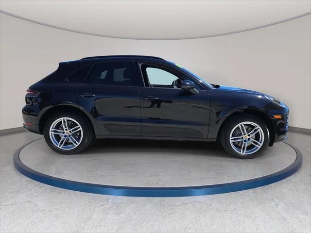 2021 Porsche Macan Macan