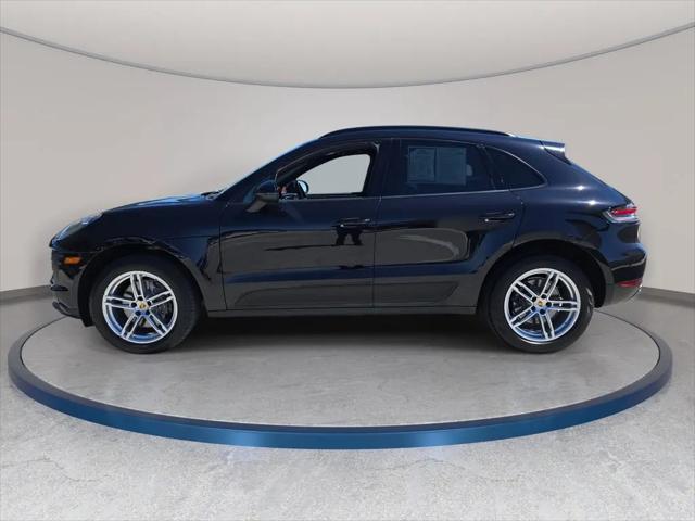 2021 Porsche Macan Macan