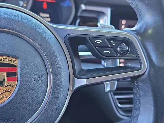 2021 Porsche Macan Macan