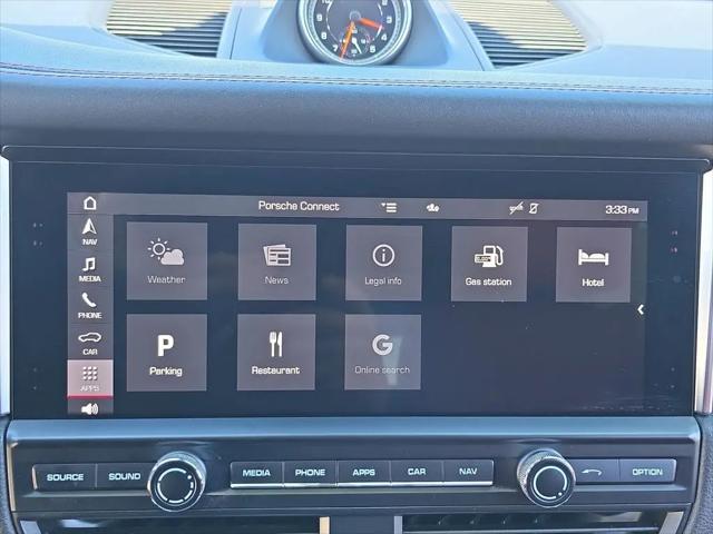 2021 Porsche Macan Macan