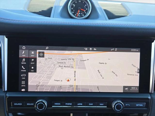 2021 Porsche Macan Macan