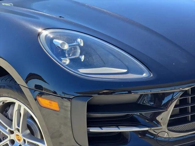 2021 Porsche Macan Macan