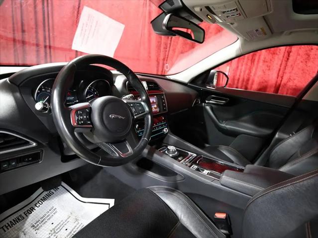 2018 Jaguar F-PACE 25t Prestige
