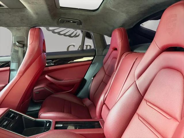 2018 Porsche Panamera Turbo