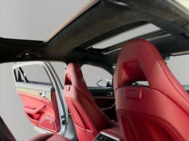 2018 Porsche Panamera Turbo