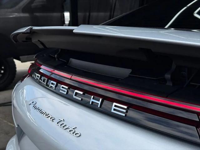 2018 Porsche Panamera Turbo