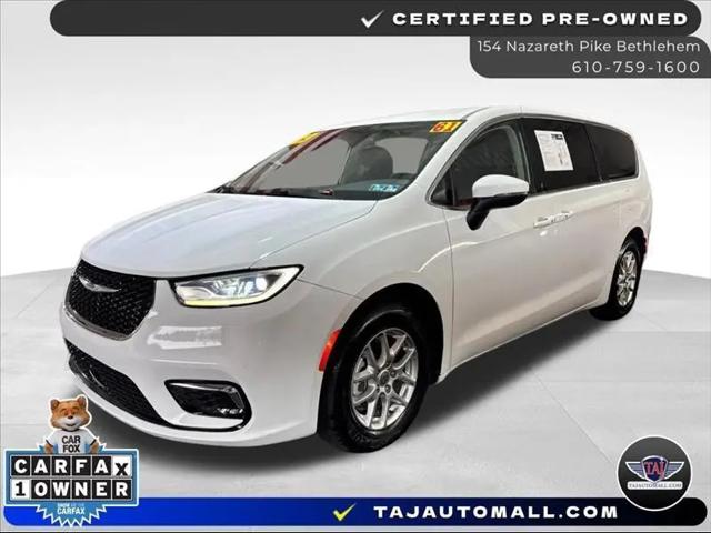 2023 Chrysler Pacifica Touring L for sale in Bethlehem, PA