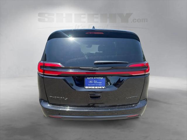 2025 Chrysler Pacifica Limited