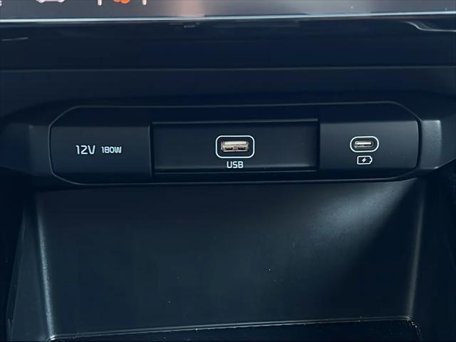 2026 Kia Niro LX