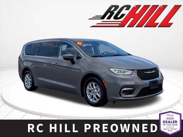 2023 Chrysler Pacifica Touring L for sale in Ocala, FL