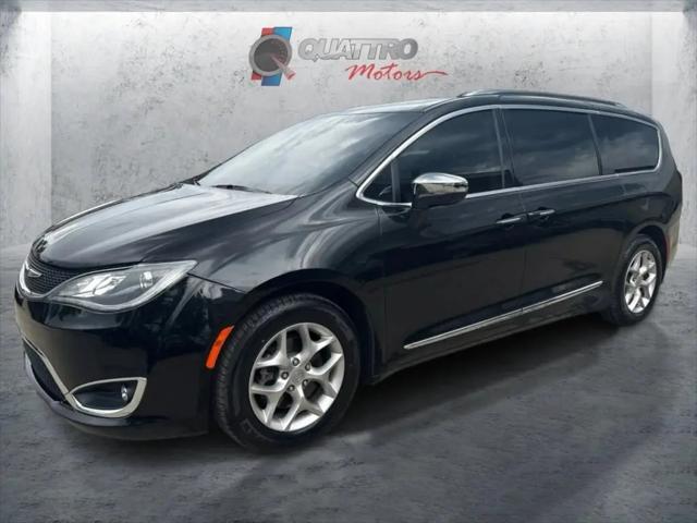 2019 Chrysler Pacifica Limited for sale in Redford, MI