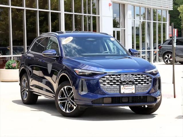 2025 Audi Q5 Premium Plus TFSI quattro S tronic for sale in Naperville, IL