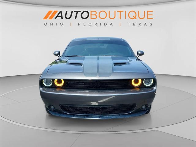 2017 Dodge Challenger SXT