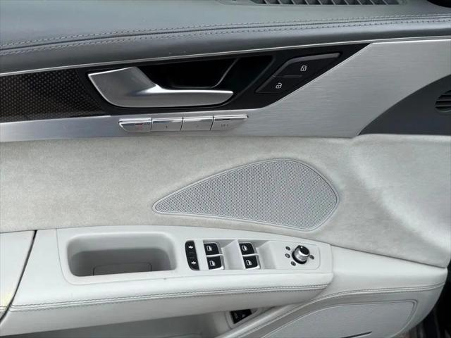 2013 Audi S8 4.0T