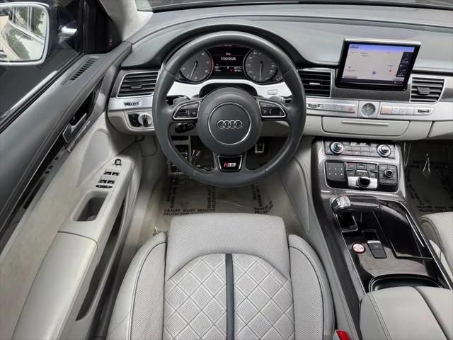 2013 Audi S8 4.0T