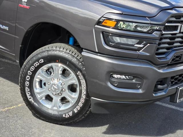 2026 Ram 2500 Big Horn Crew Cab 4x4 64 Box