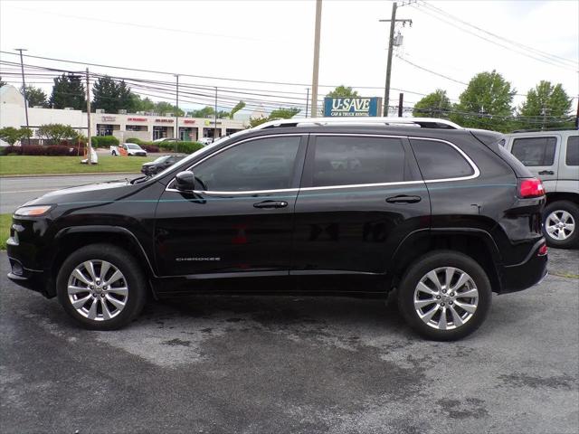 2017 Jeep Cherokee Overland