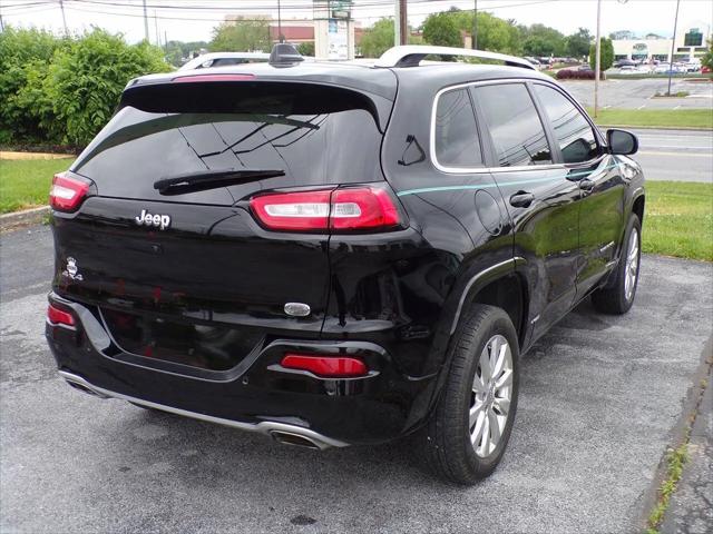 2017 Jeep Cherokee Overland