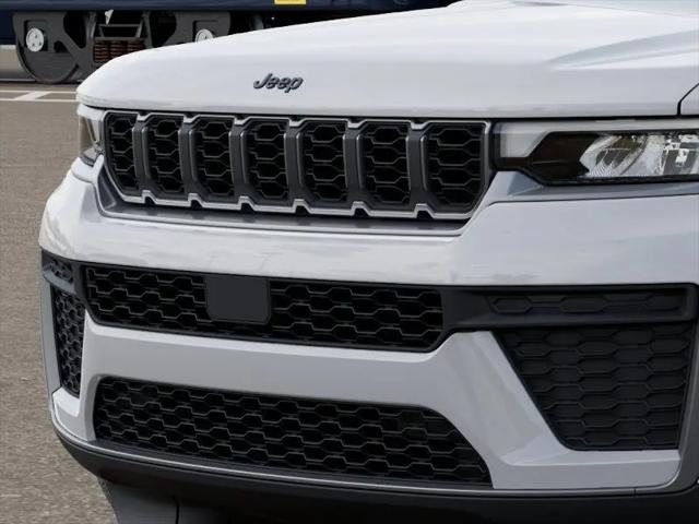 2026 Jeep Grand Cherokee Altitude 4x4