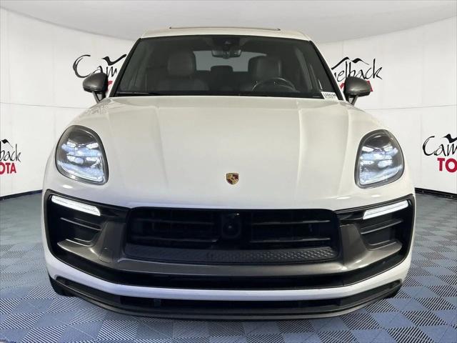 2023 Porsche Macan T