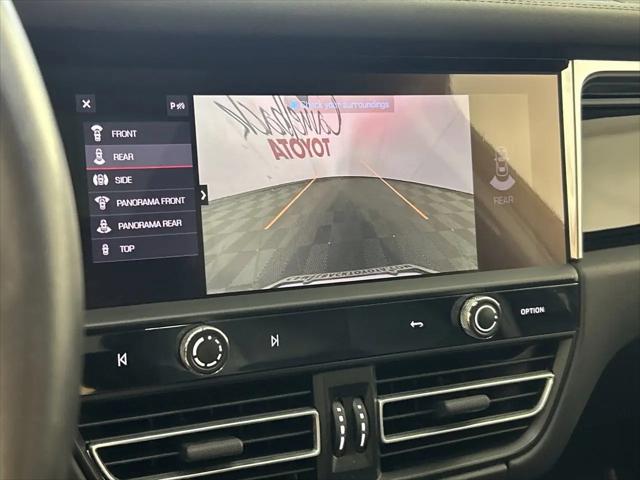 2023 Porsche Macan T