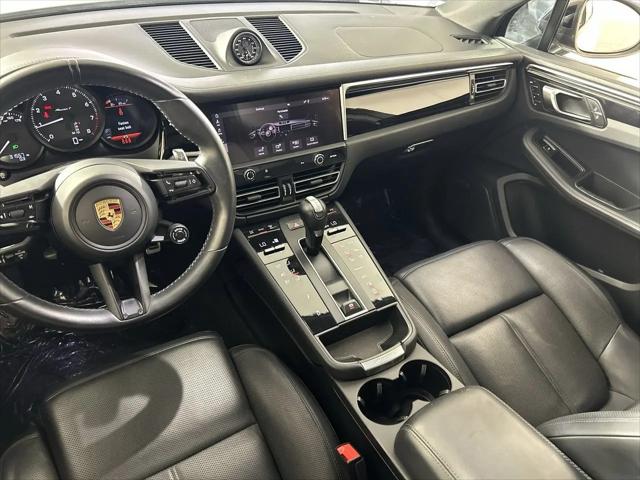 2023 Porsche Macan T