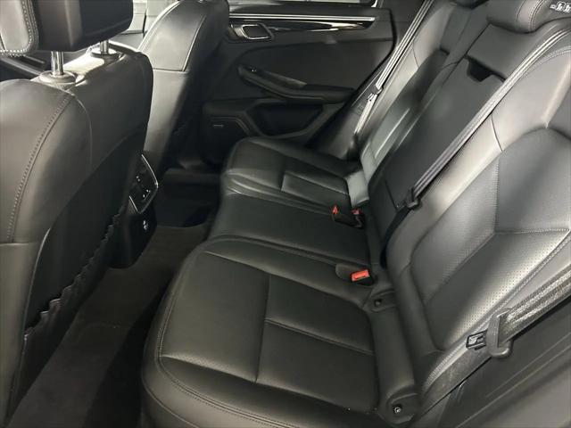 2023 Porsche Macan T