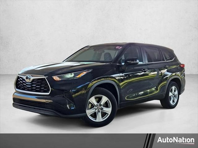 2023 Toyota Highlander L for sale in North Richland Hills, TX