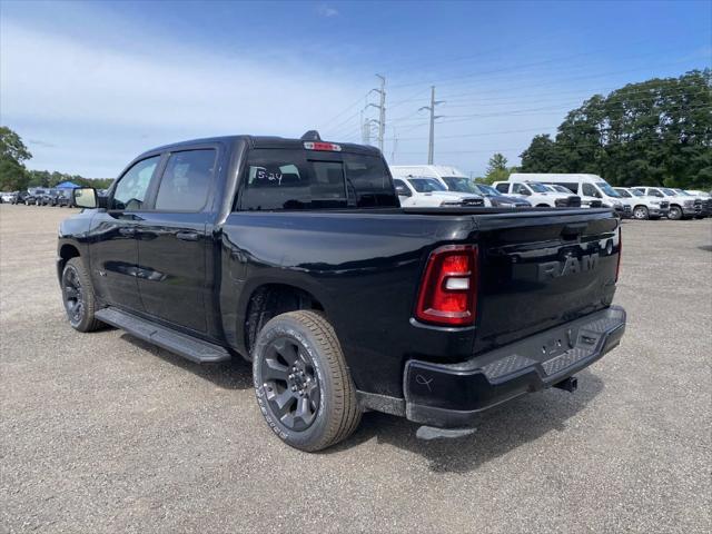 2026 RAM Ram 1500 RAM 1500 EXPRESS CREW CAB 4X4 57 BOX